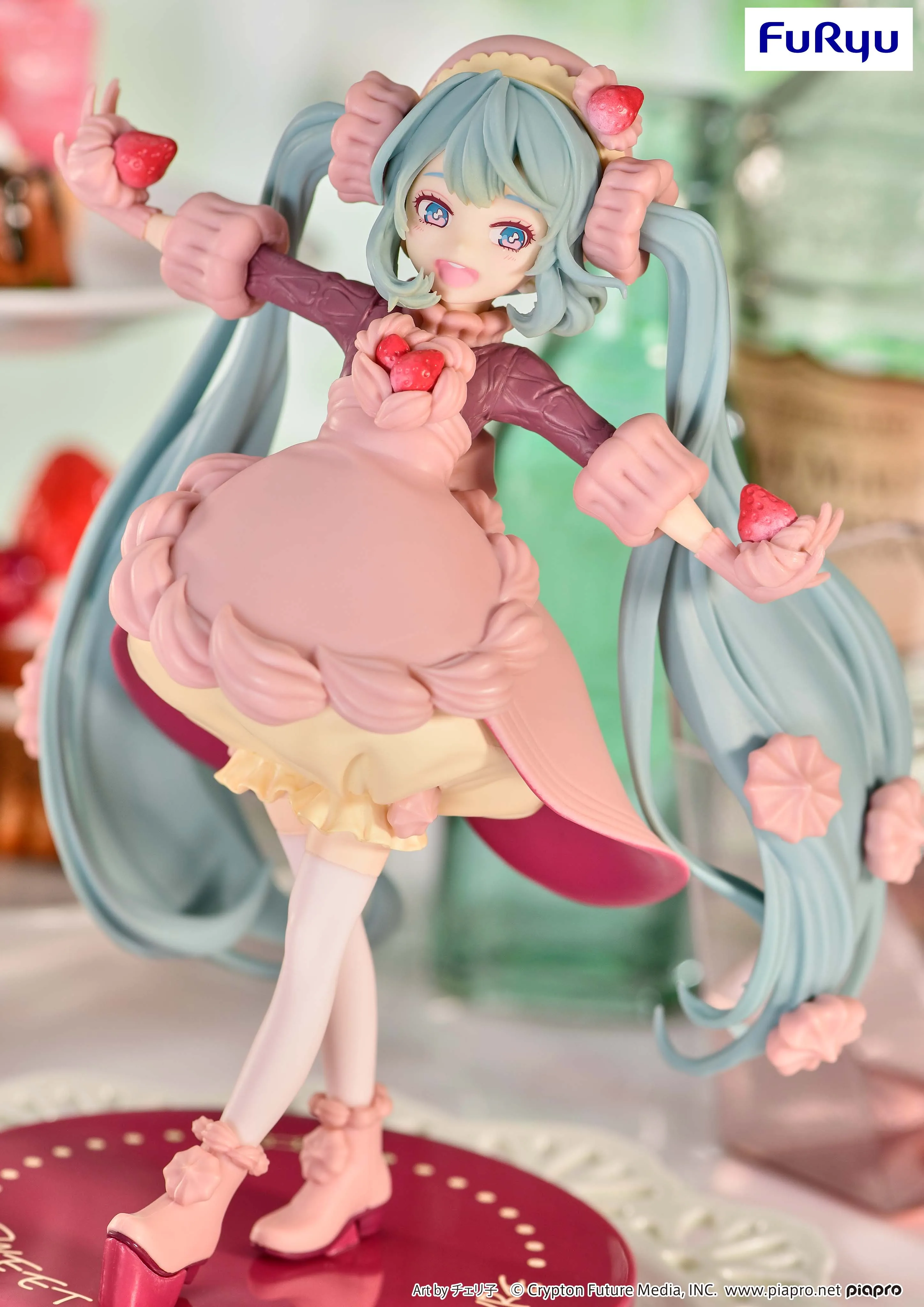 Фото Предварительная продажа, Оригинальные фигурки FuRyu sweetsweet Series Piapro Hatsune Miku клубника, шоколад, кондитерские фигурки аниме, игрушки-модели №3