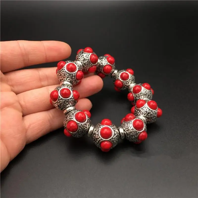 

Lovely Large Tibetan Hand Made Silver Inlay Bloodstone Beads Bracelet