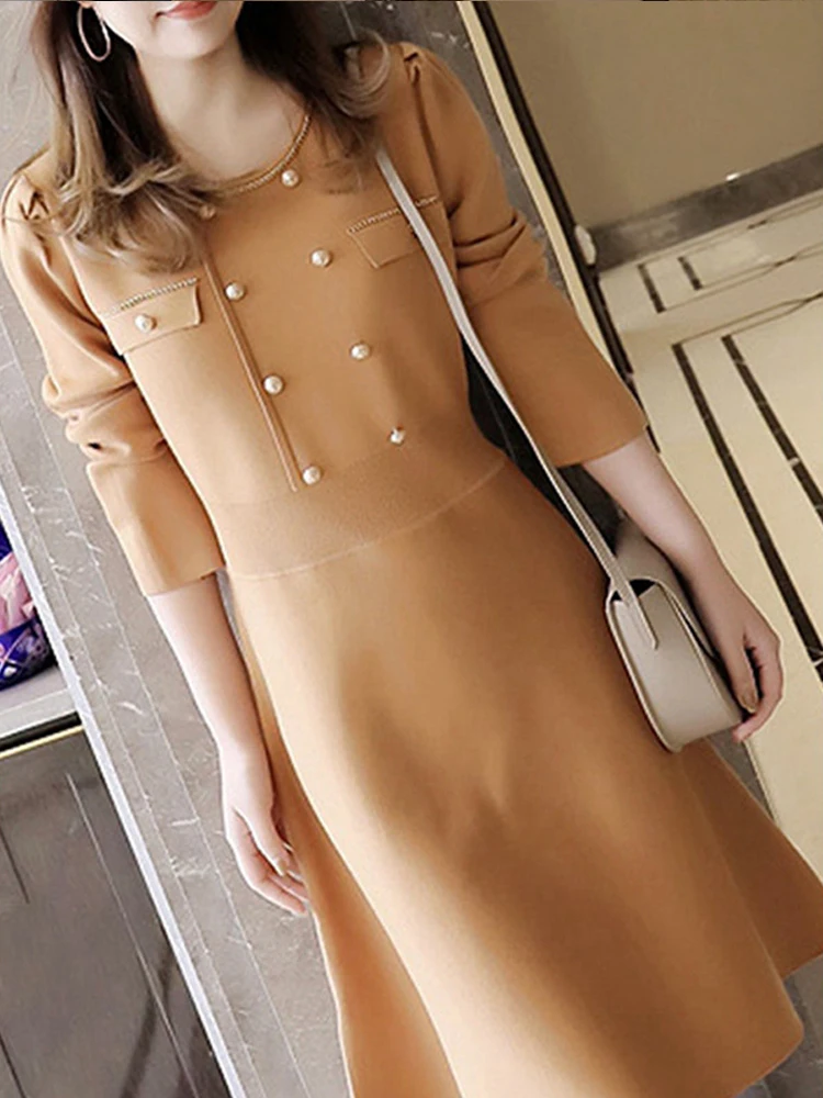 

7062#Autumn Japanese Light Luxury Ladies Dress Women High Waist Metal Chain Ruffled Dress Women Office Ladies Wearing with Coat