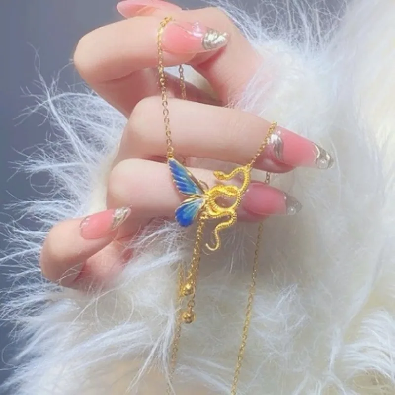 Китайское ожерелье в виде бабочки