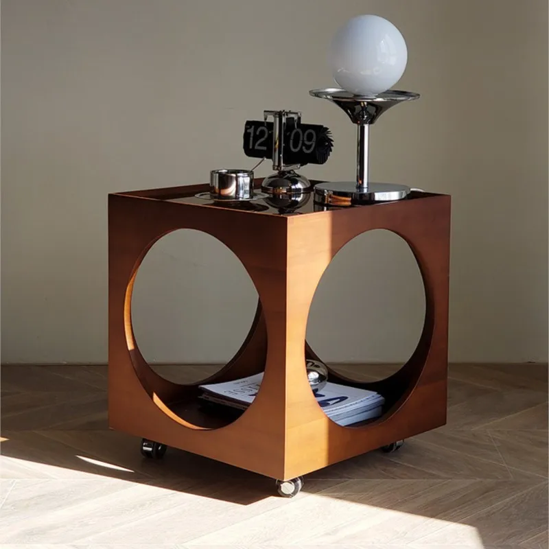 

MOMO Scandinavian Side Table Solid Wood Sofa Coffee Table Living Room Furniture Bedside Table Simple Design Small Corner Table