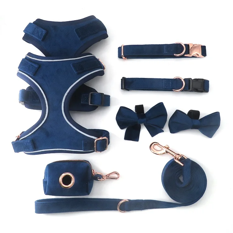 Новинка регулируемая Женская Бархатная подвеска для собак оптом роскошная