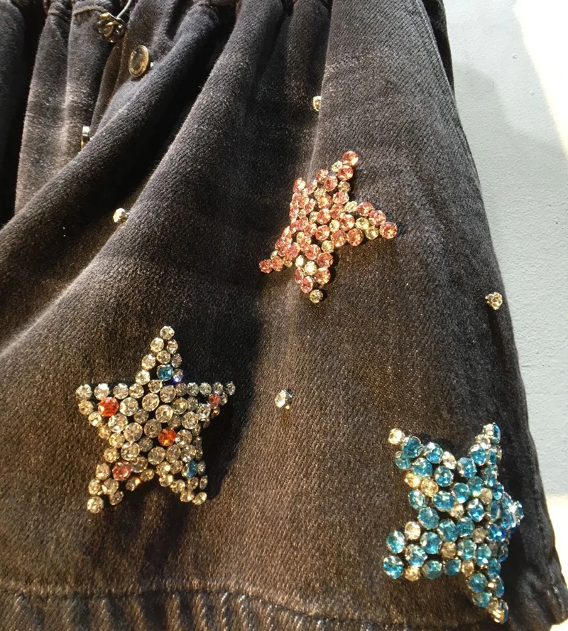 Europe Fashion 2023 New Summer Women Denim Shorts Luxury Diamond Stars Beading High Waist Wide Leg Jeans Black A-line Shorts