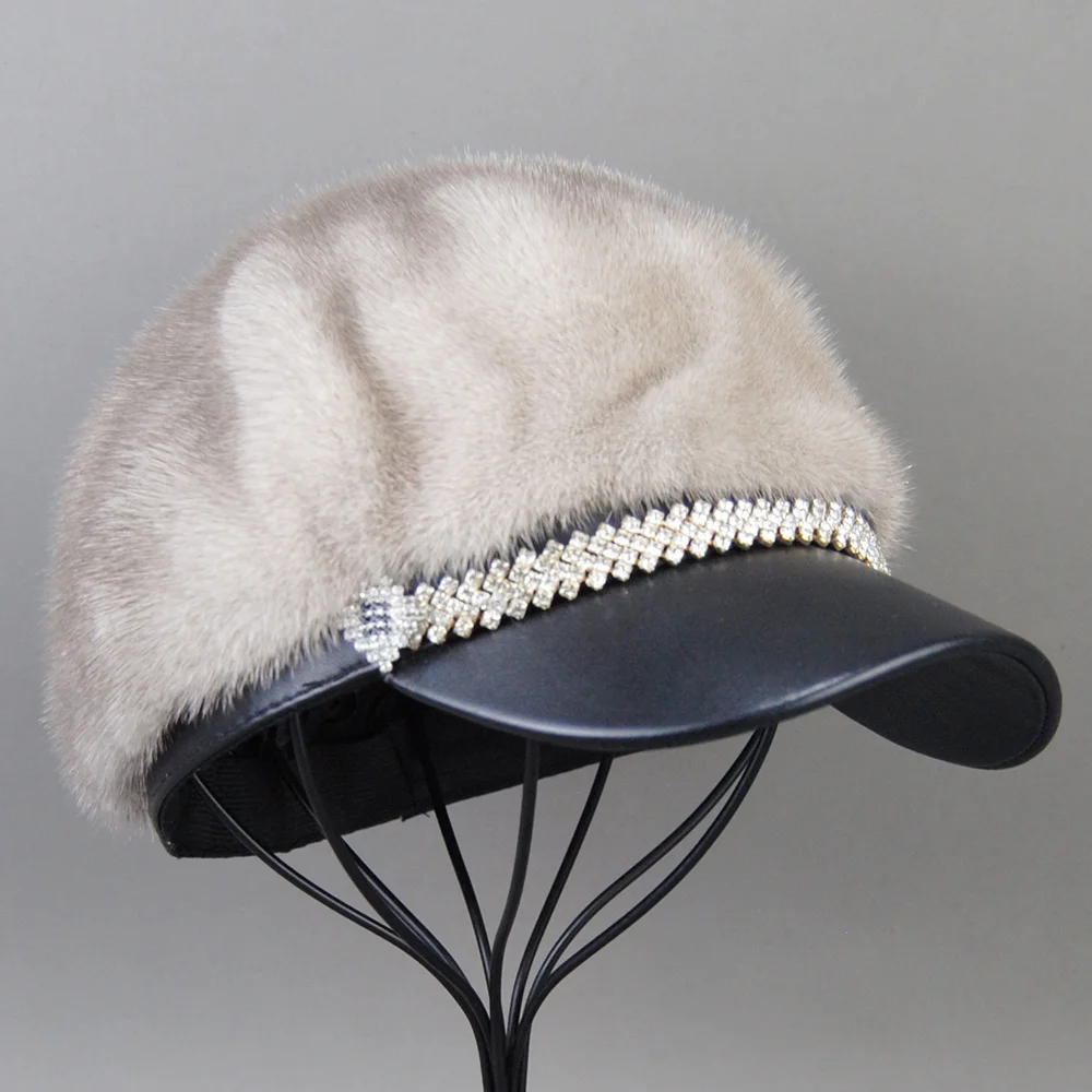 Рисунок 4 - Лидер продаж, Новая зимняя женская