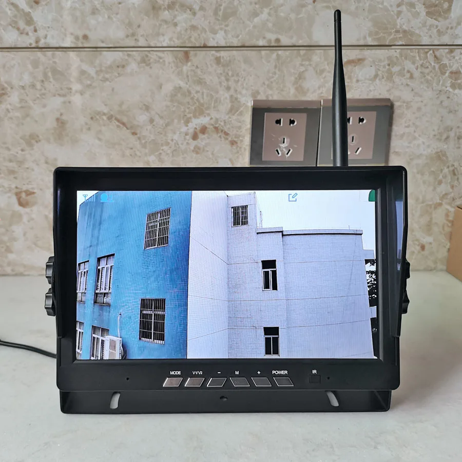Фото DIYSECUR 10,1-дюймовый IPS-монитор для грузовиков, видеорегистратор AHD 720P HD с ночным видением, камера заднего вида с Wi-Fi для автобусов и автомобилей №2
