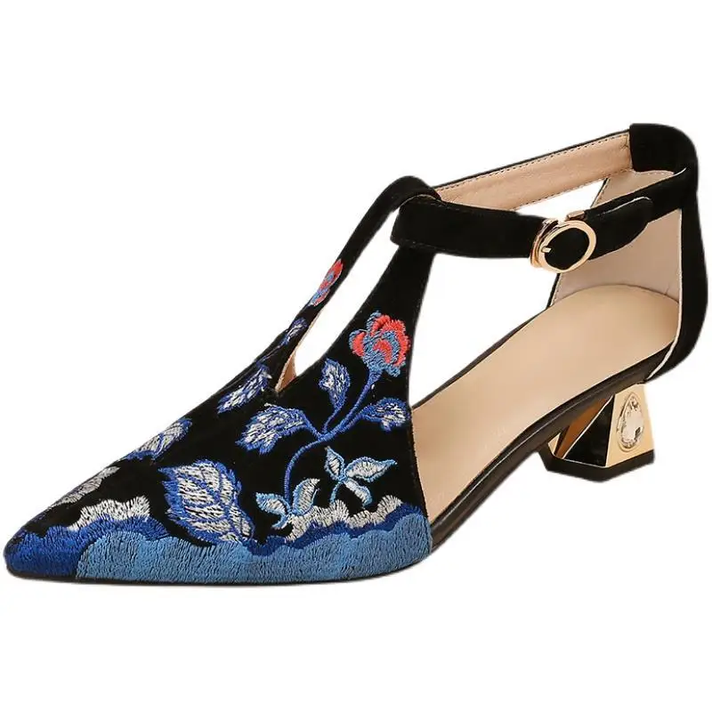 

LEDP 2022 Chinese style leather embroidered sandals mid-heel hollow women's shoes summer casual fashion Roman toe sandals