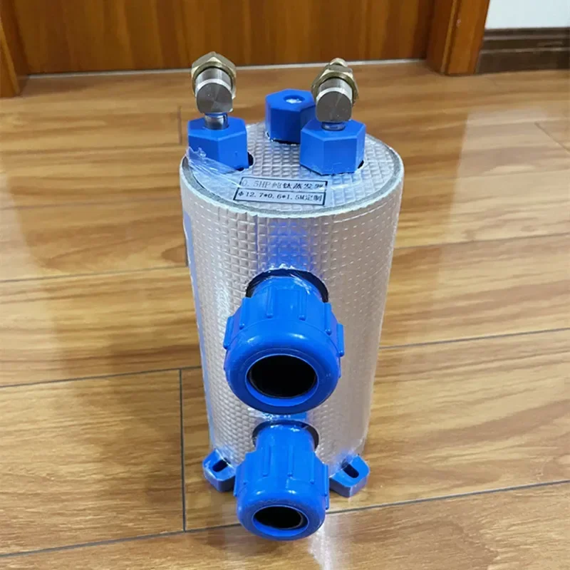 Испаритель из чистого титана. 0.5hp титановый трубчатый испаритель. Титановый