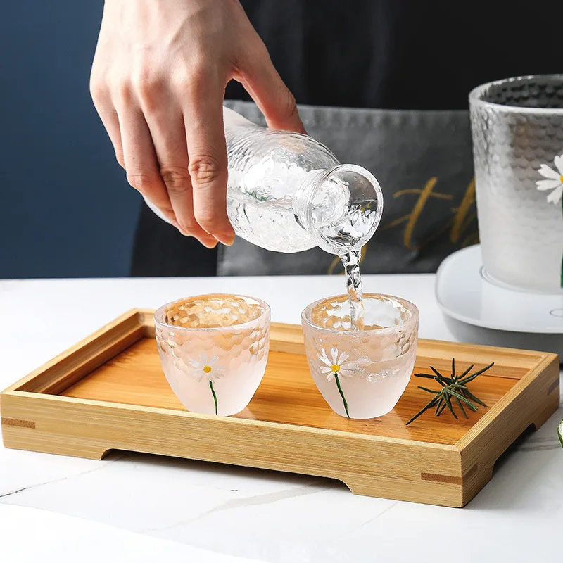 

Бутылка для ликера, алкоголя, воды, виски, водки