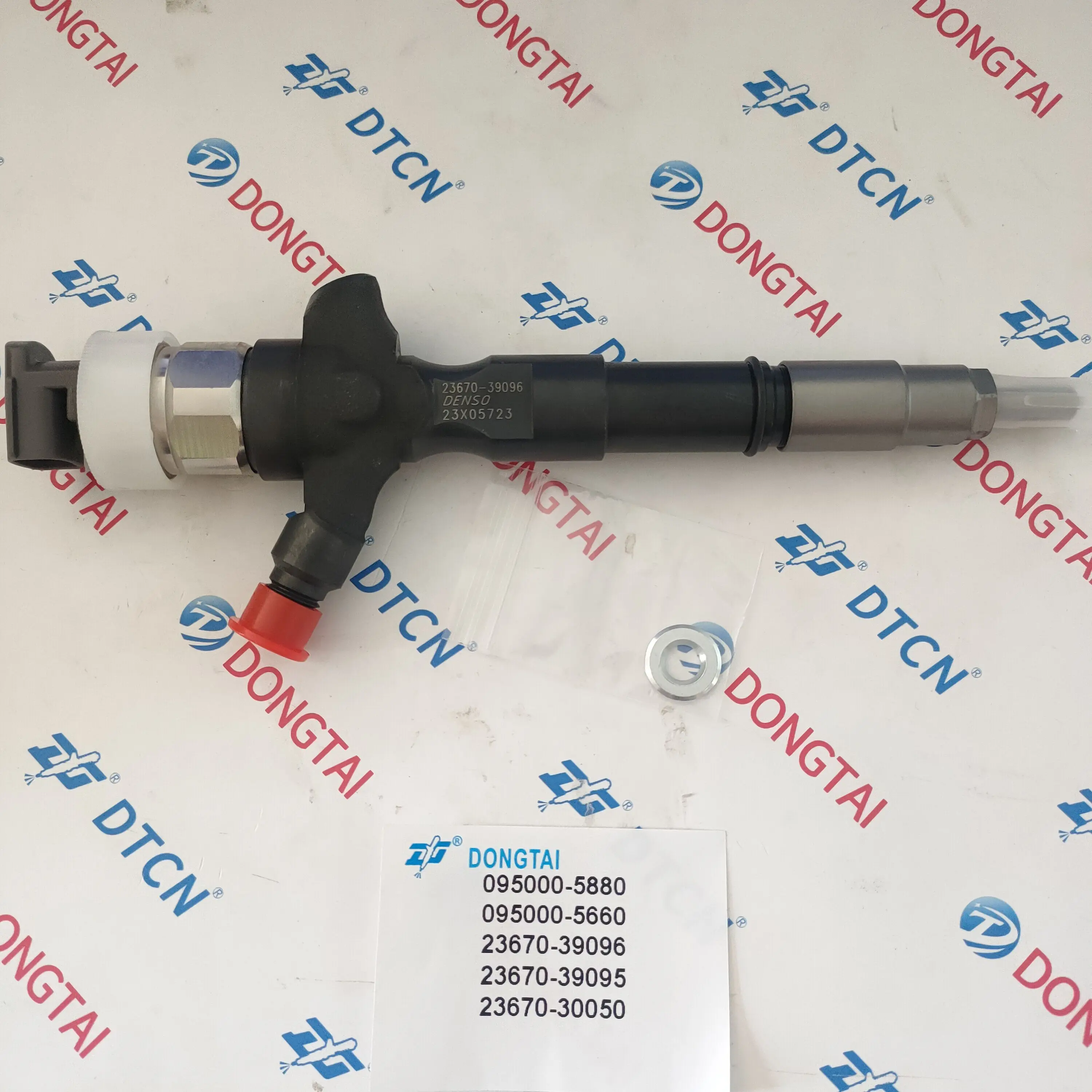 Common Rail 095000-5880 095000-5881 095000-5660 23670-30050 23670-39096 23670-39095 для двигателя 2KD-FTV