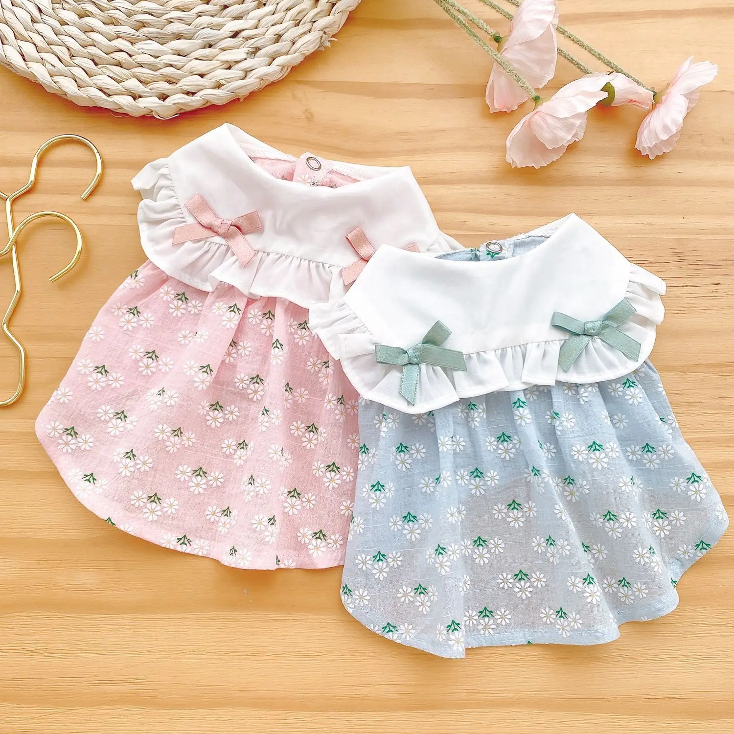 

Dog Clothes South Korea Pets Dog Formal Dresses Maltese Dog One-Piece Dress Bichon Puppy White Dress Pomeranian York Long Skirts