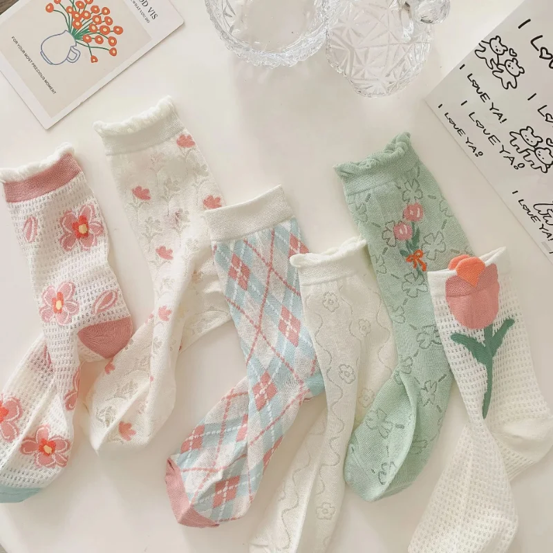 

Summer Vintage Floral Silk Women's Fashion Socks Sexy Lace Mesh Thin Breathable Long Socks Crystal Silk Socks