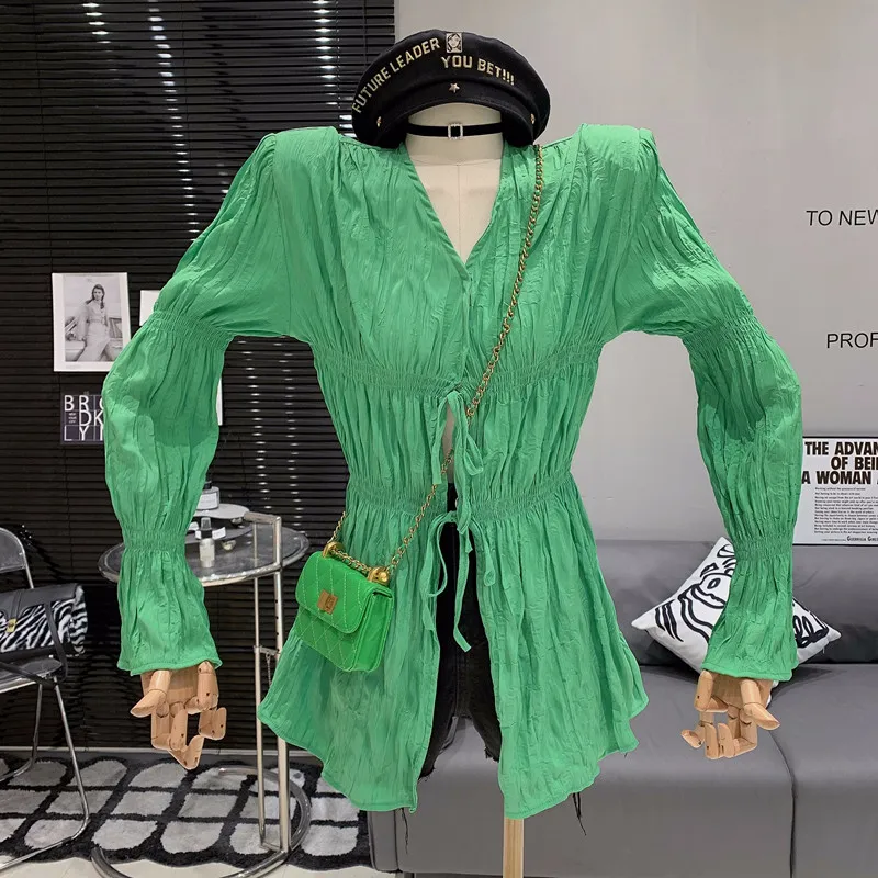 

2023 Summer New Design Flare Sleeve V-Neck Lace up Slim fitting sunscreen shirt top for women blouses