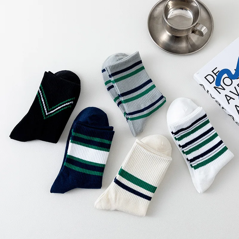 

Simple Stripe Socks Men Comfortable Cotton Sock Man Fashion Long Soft Adult Sock Spring Autumn Sports Skate Breathable Socks