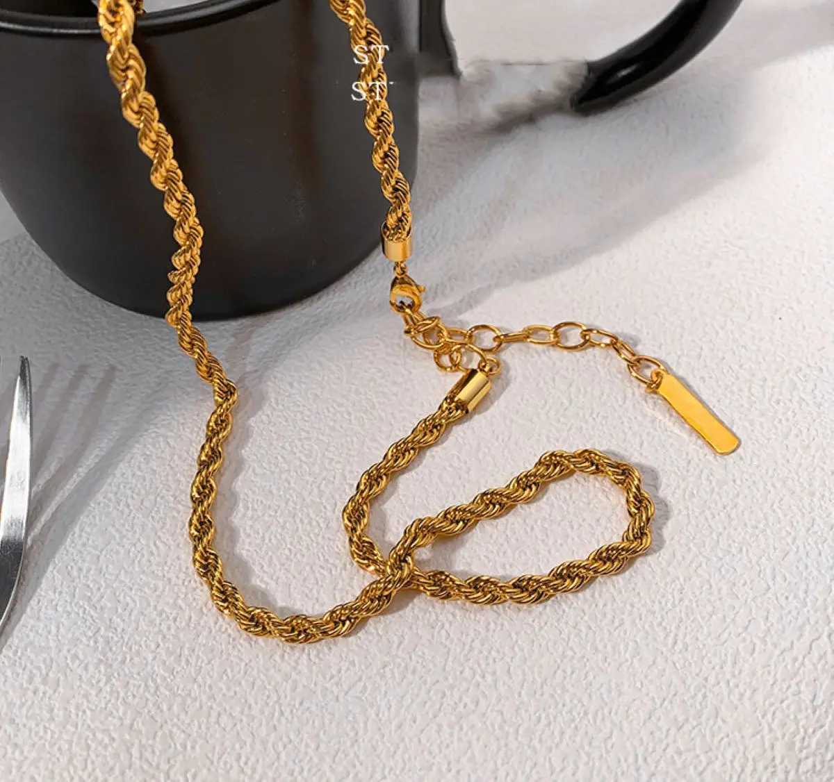 

Fashion Women Ropes Long Necklace Stainless Steel Minimalist Twist Rope Chain Necklace Gold Color Tarnish Free Jewelry