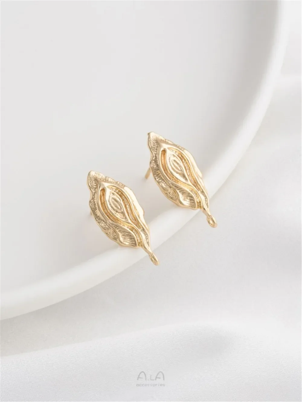 Игла из серебра 925 пробы 14-каратное золото в форме листа с подвесным кольцом