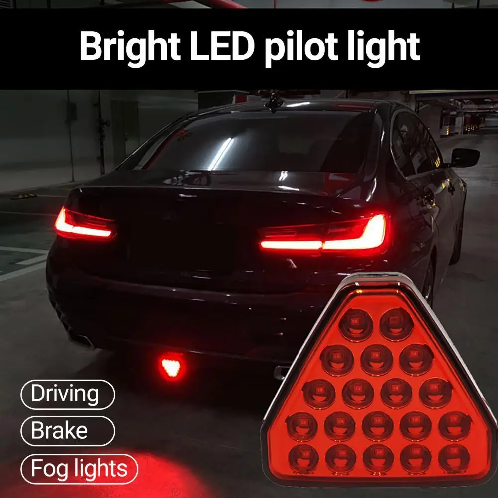 

Brake Light Triangular Design Super Bright Universal Red Reversing Stop Flash Light for Automobile