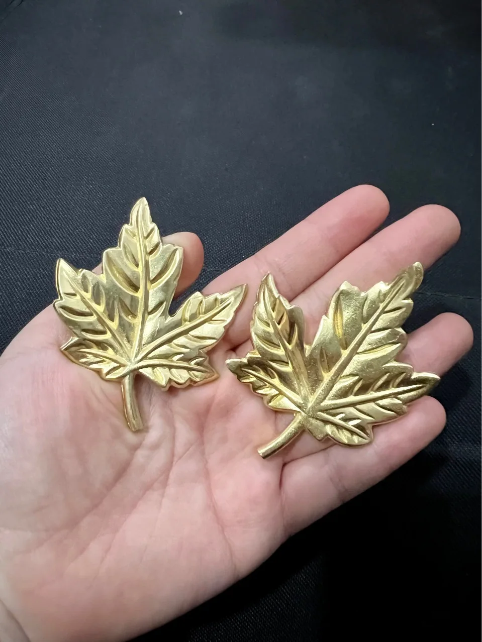 

Modern Creative Light Luxury Hook European and American Style Punch-free Handle Brass Door Decoration Hook