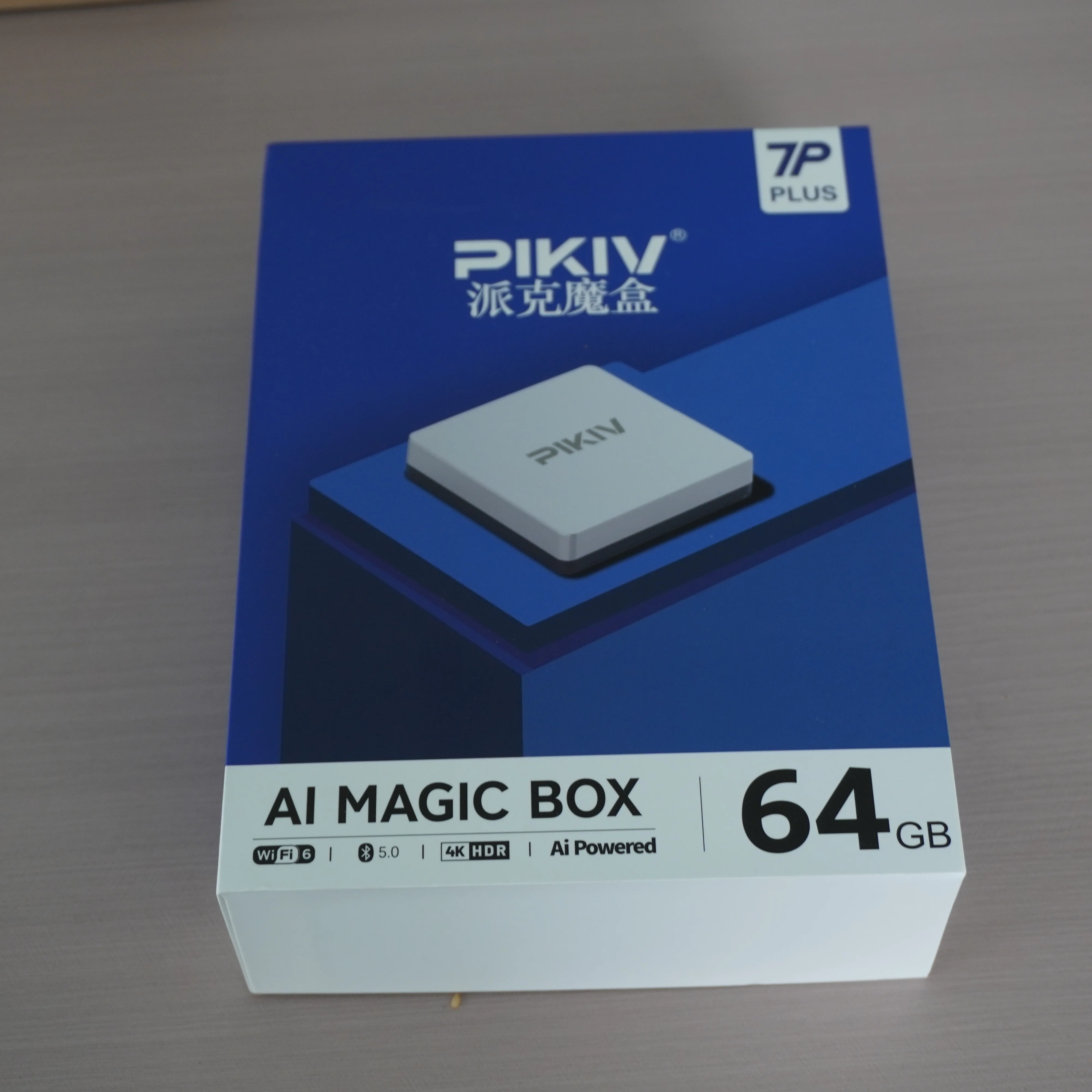 Фото Оригинальный PIKIV 7P PLUS AI Magic Box 64 ГБ 4K HDR с ИИ, 4 ГБ+64 ГБ, большой объем памяти, Wi-Fi 6 |   Пульт дистанционного управления с голосовым управлением для Smart TV Box BT 5.0 №4