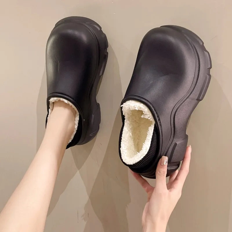 

Autumn and Winter 2024 European and American New Walk Show Round Toe High Heel Thick Sole Baotou Slippers Women's Large Sandals