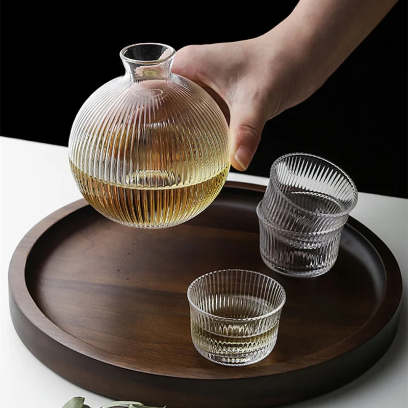 

Glass Wine Dispenser Sake Pot Japanese Wine Separator Crystal Wine Decanter Luxury Set Liquor Dispenser 4 Shot Glass Warming Pot