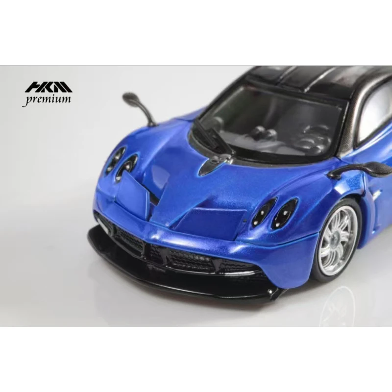 Предпродажа HKM 1:64 Huayra Coupe литая под давлением диорама с полной открытой дверью