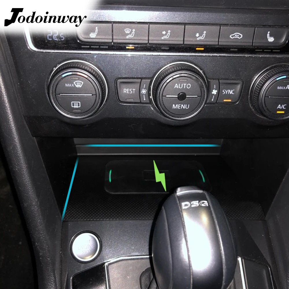 

Car wireless phone charger for Volkswagen Tiguan MK2 Tharu 2019 2018 2017 power adapter charging board for iphone se fast charge