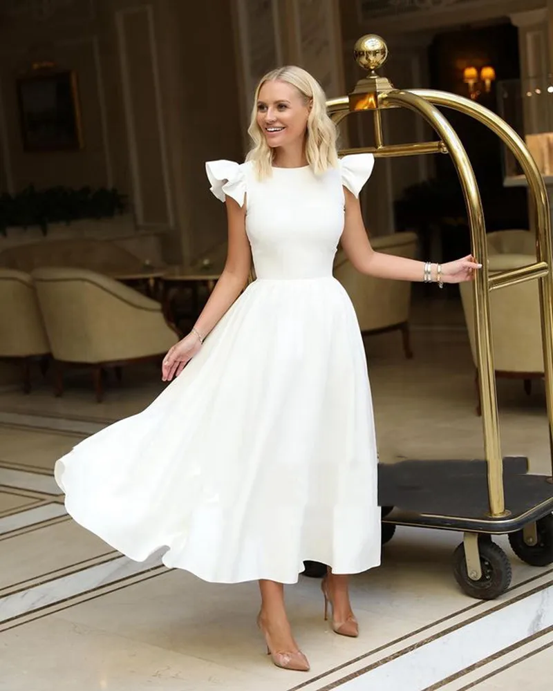 

BridalAffair солнечное простое черное Короткое атласное вечернее платье с высоким воротником и рукавами-крылышками Формальные Вечерние платья для выпускного вечера платья платье для вечеринки