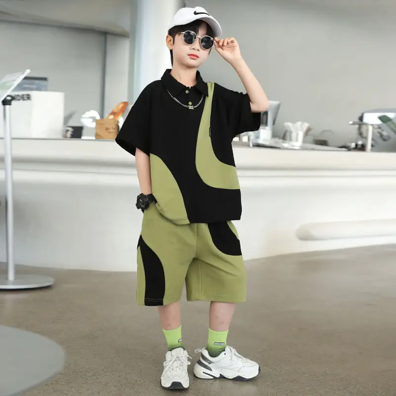

Модные комплекты одежды для мальчиков-подростков, футболка с принтом и шорты в Корейском стиле, летняя повседневная крутая одежда из двух п...