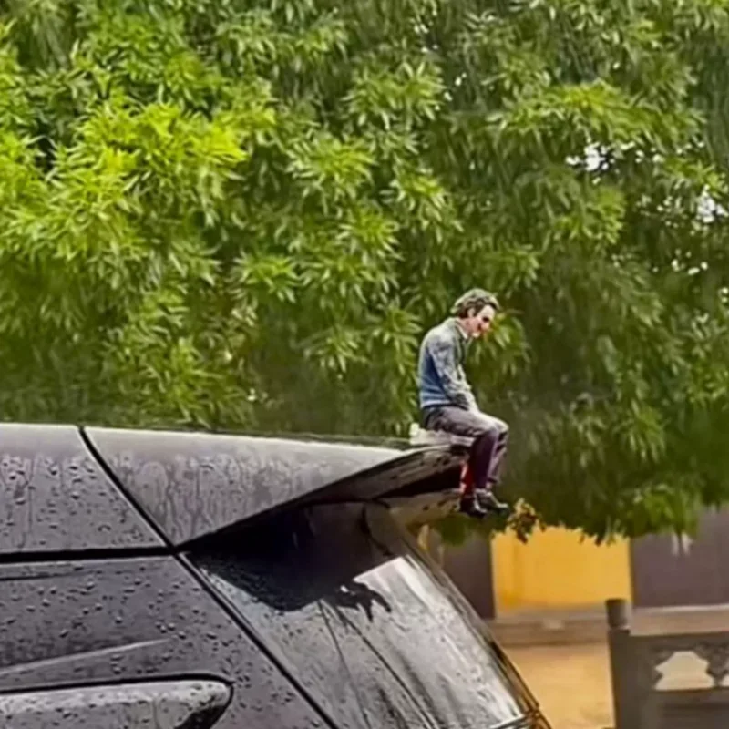 Joker Sit положении около 27 см Акриловая Пряжка Heath Ledger кукла автомобиль задняя крыша