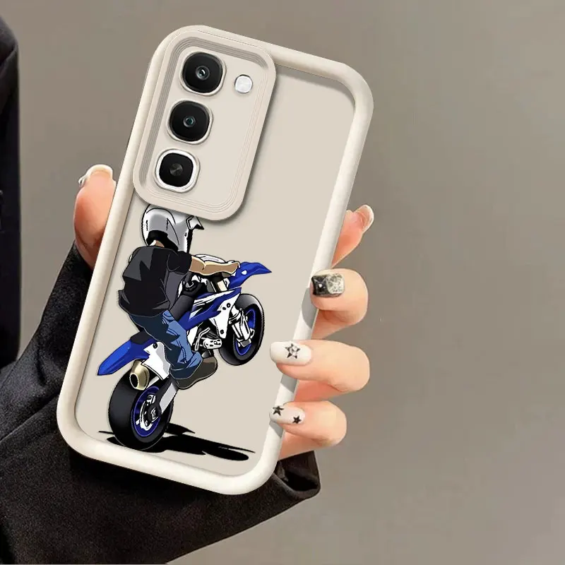Фото Гибкий силиконовый чехол для Realme C100 5G C100i C100x 4G, защитный чехол с ударопрочным дизайном и принтом Motocyber. №3