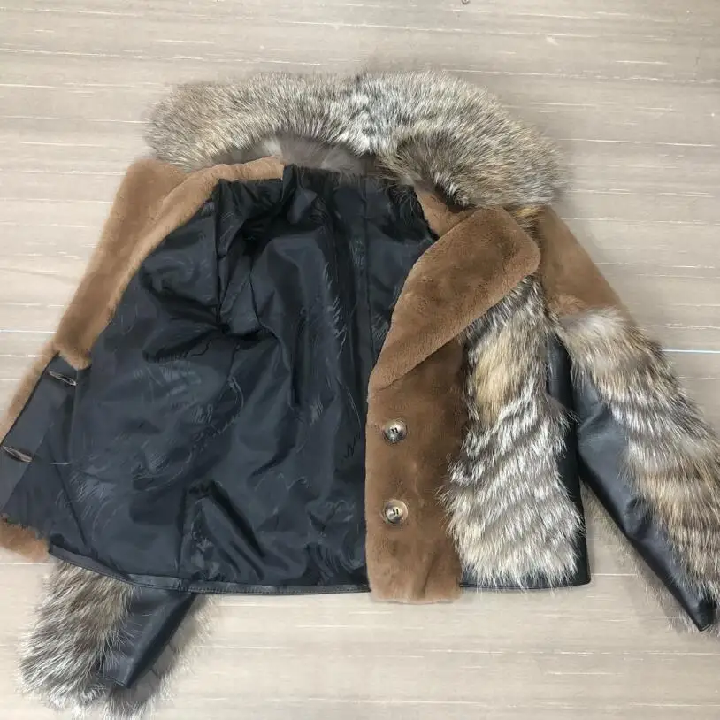 Женская куртка из натурального лисьего меха