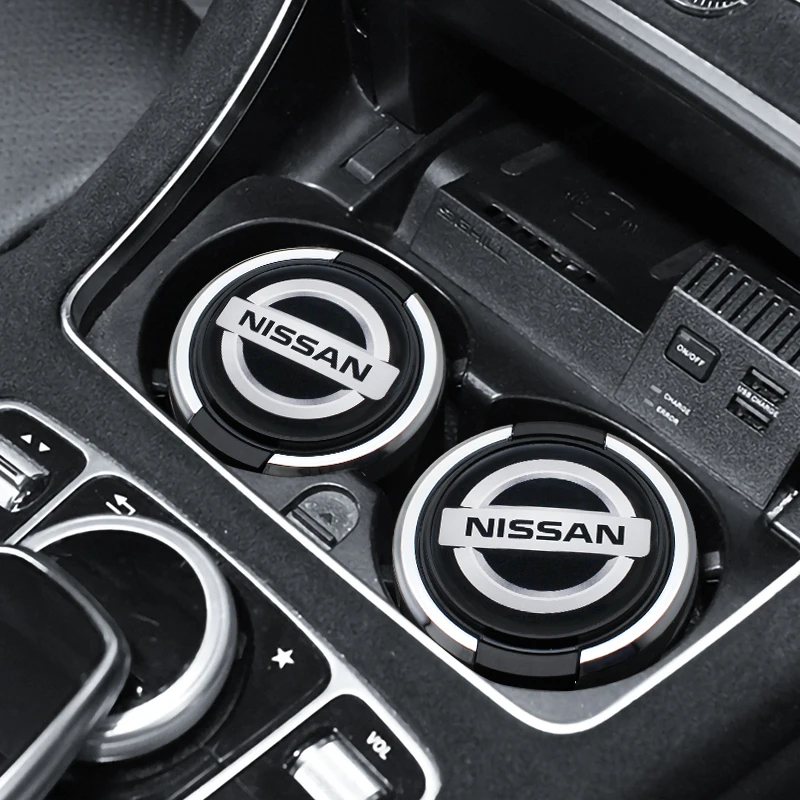 

Car Ashtrays Blue LED Light Smokeless Ash Tray Mini Bin For Nissan Qashqai J11 Tiida Kicks Versa March Juke Accessories Interior
