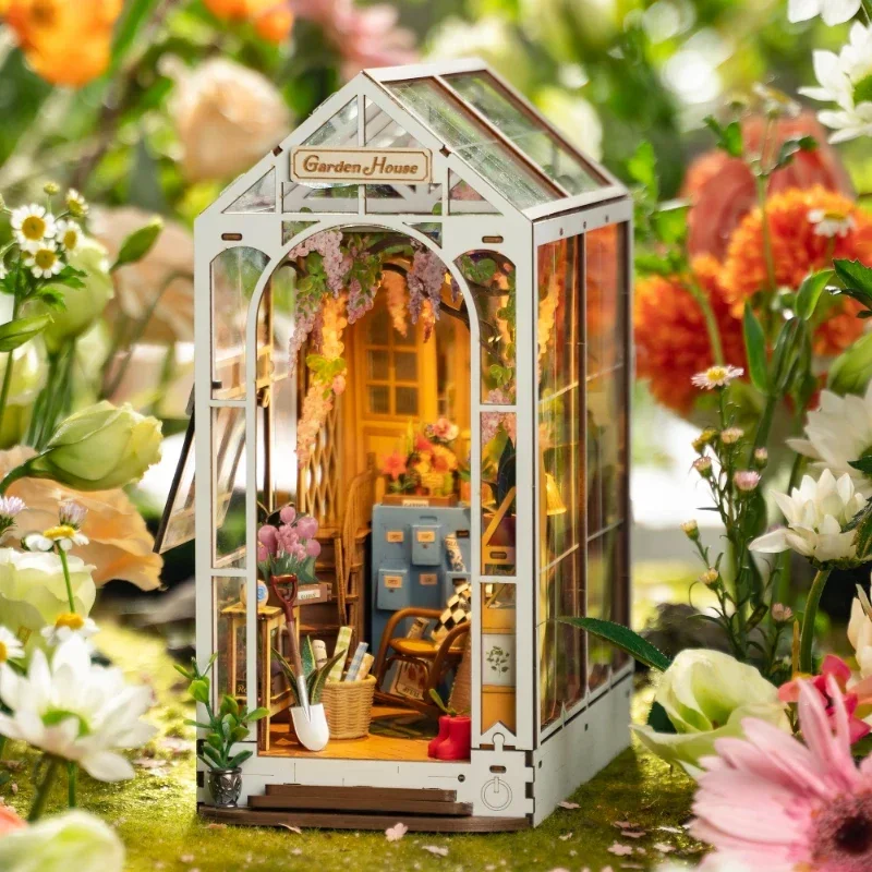 

Garden House Book Nook Kit Book Shelf Insert Easy Assemble Toys Gifts for Kids Women Girls Home Decoration