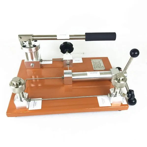 

high accuracy pressure hand pump calibrator