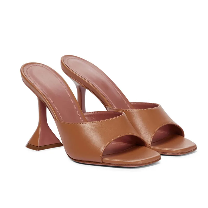 

New Summer Hollywood Star Rome Sandals Lady Fashion Classic Square Toe Triangle High Heel Slippers Women Eur US Sheep Skin Shoes