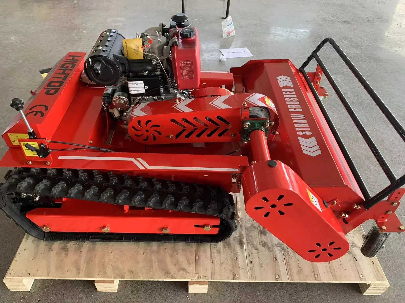 Дизельный двигатель большой мощности маленький робот газонокосилка ширина