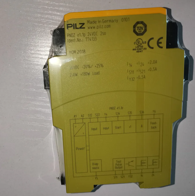 S7c 751107 750107 24VDC 4n/o 1n/c реле безопасности пружинной клеммы