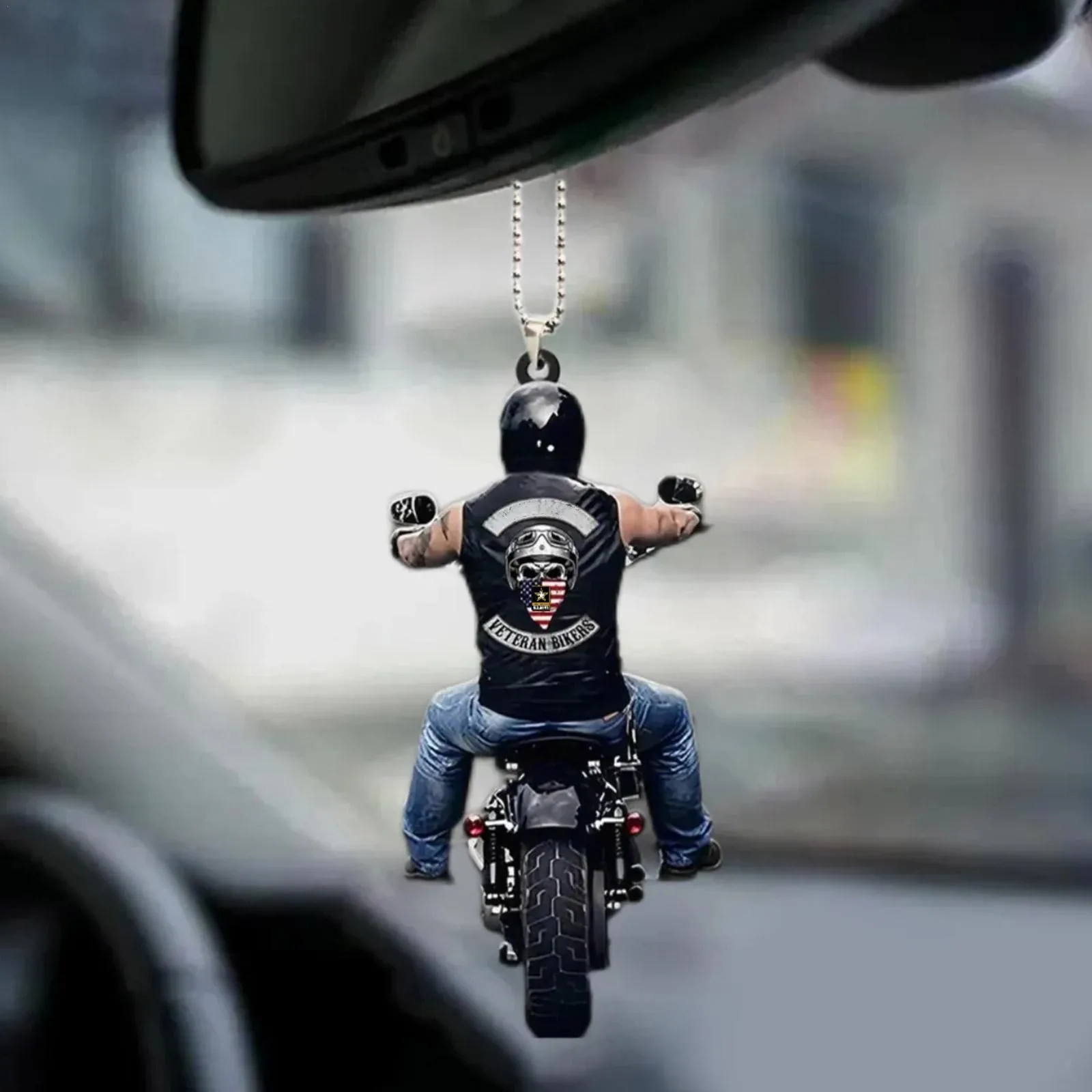 

Подвеска для автомобильного зеркала заднего вида с мотоциклом