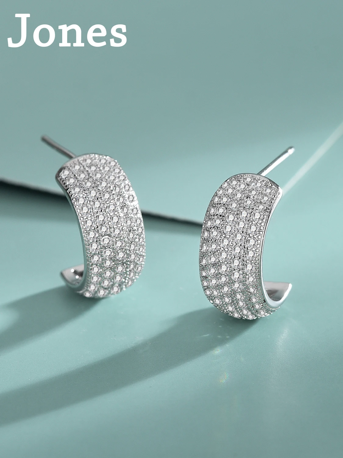 

S925 Sterling Silver European And American Jewelry Temperament Simple Cold Wind Four Rows of Diamonds Earrings Ms.