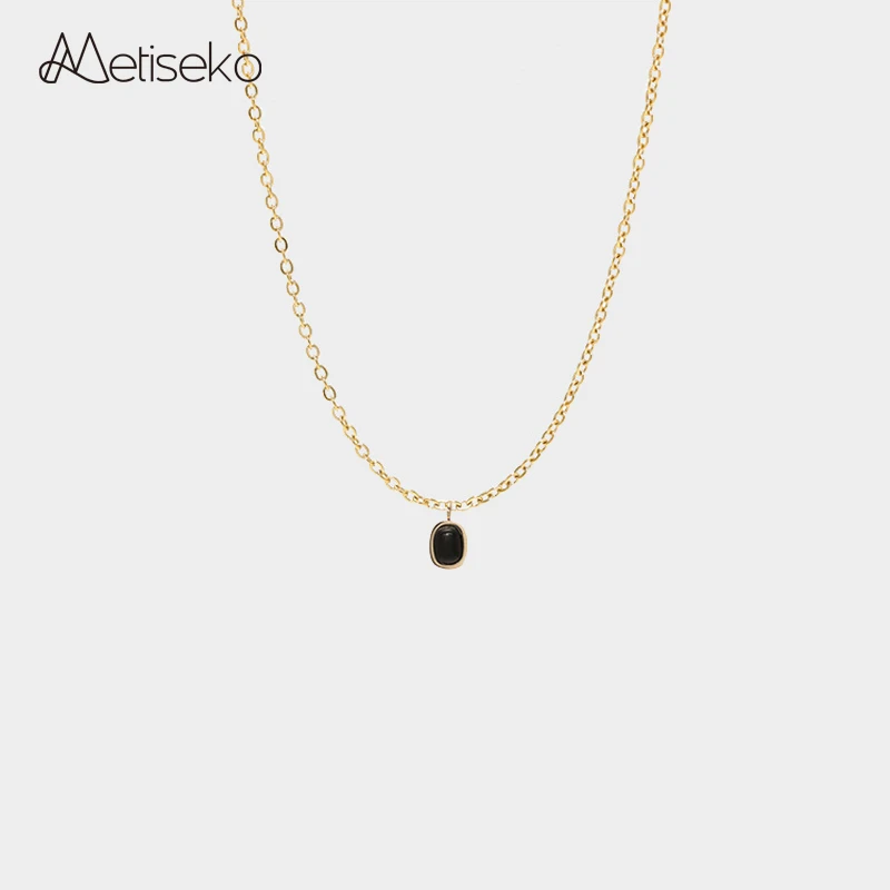 

Metiseko 925 Sterling Silver Choker Necklace Plated 14K Gold Chain with Simulated Black Agate Pendant Simple Necklace for Women