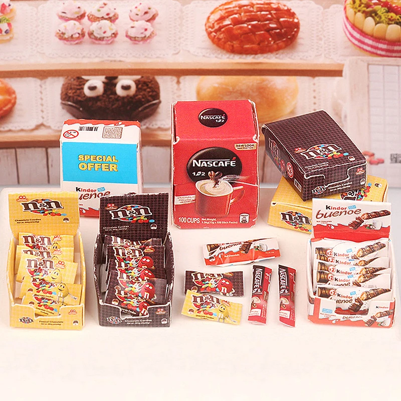 

1 Набор 1:12 миниатюрный шоколадный кофе для кукольного домика с упаковочной коробкой, закуска, конфеты, модель еды, аксессуары для кукольного домика