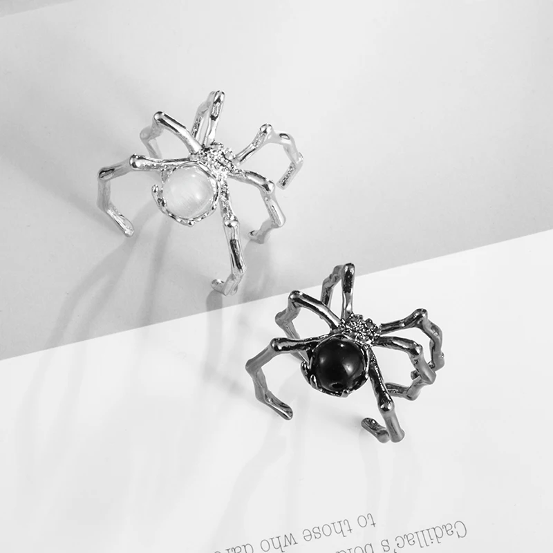 

New Gothic Spider Ring for Women Luxury Punk Exaggerated Ring Jewelry Couple Gift