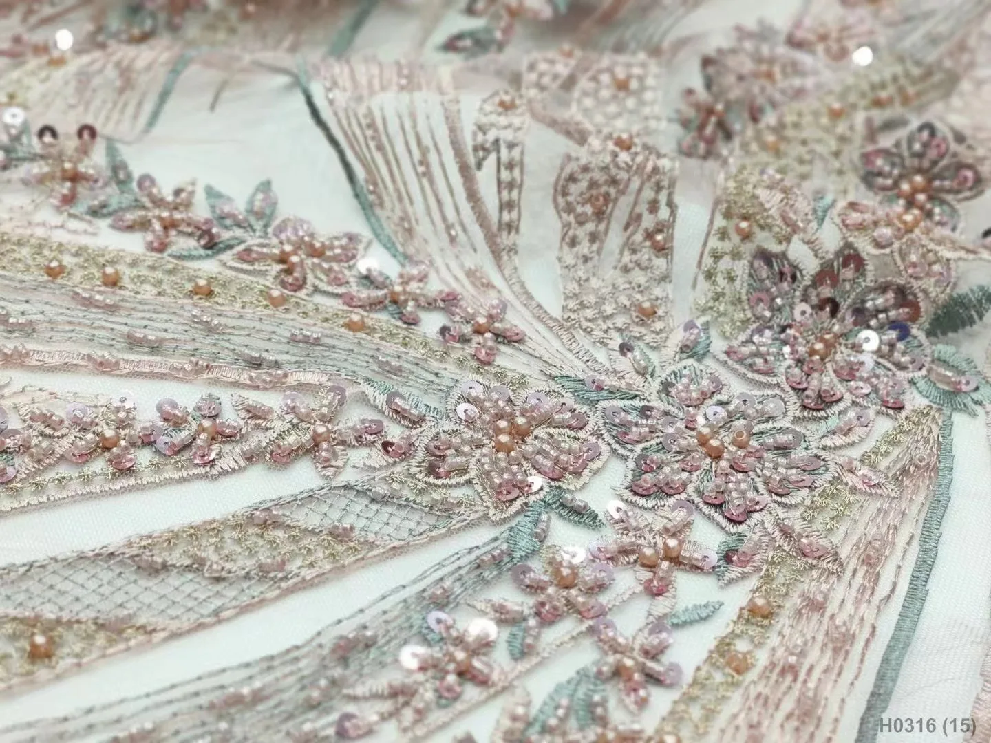 Высококачественные изысканные бусины ручной работы + маленькая 3D вышивка