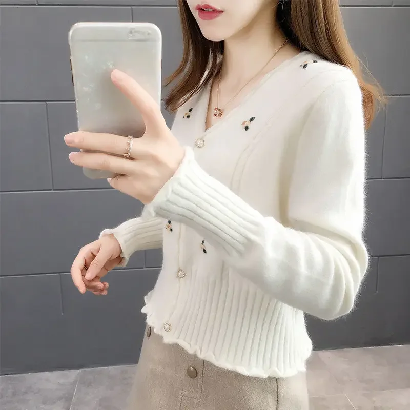Стильный вязаный кардиган свитер женский осенне-зимний укороченный топ куртка