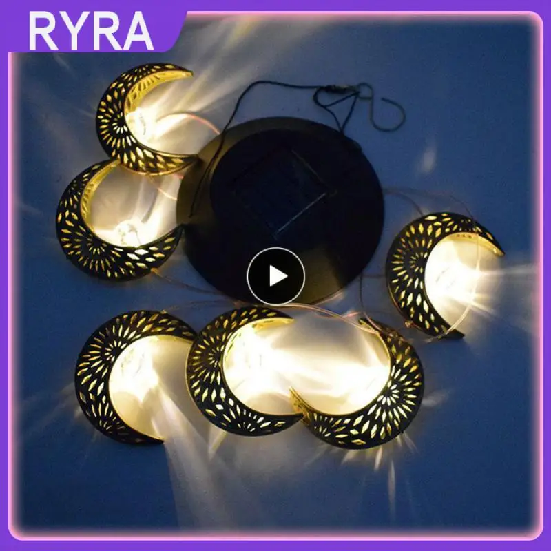 

Outdoor Hanging Decorative Lamp Solar Wind Chime Wind Chime Pendant Waterproof Solar Moon Wind Chime Lamp Lamp Plastic