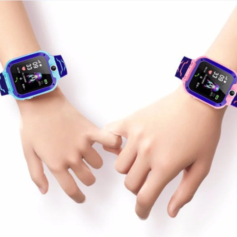 Детские умные часы водонепроницаемые IP67 с функцией отслеживания местоположения