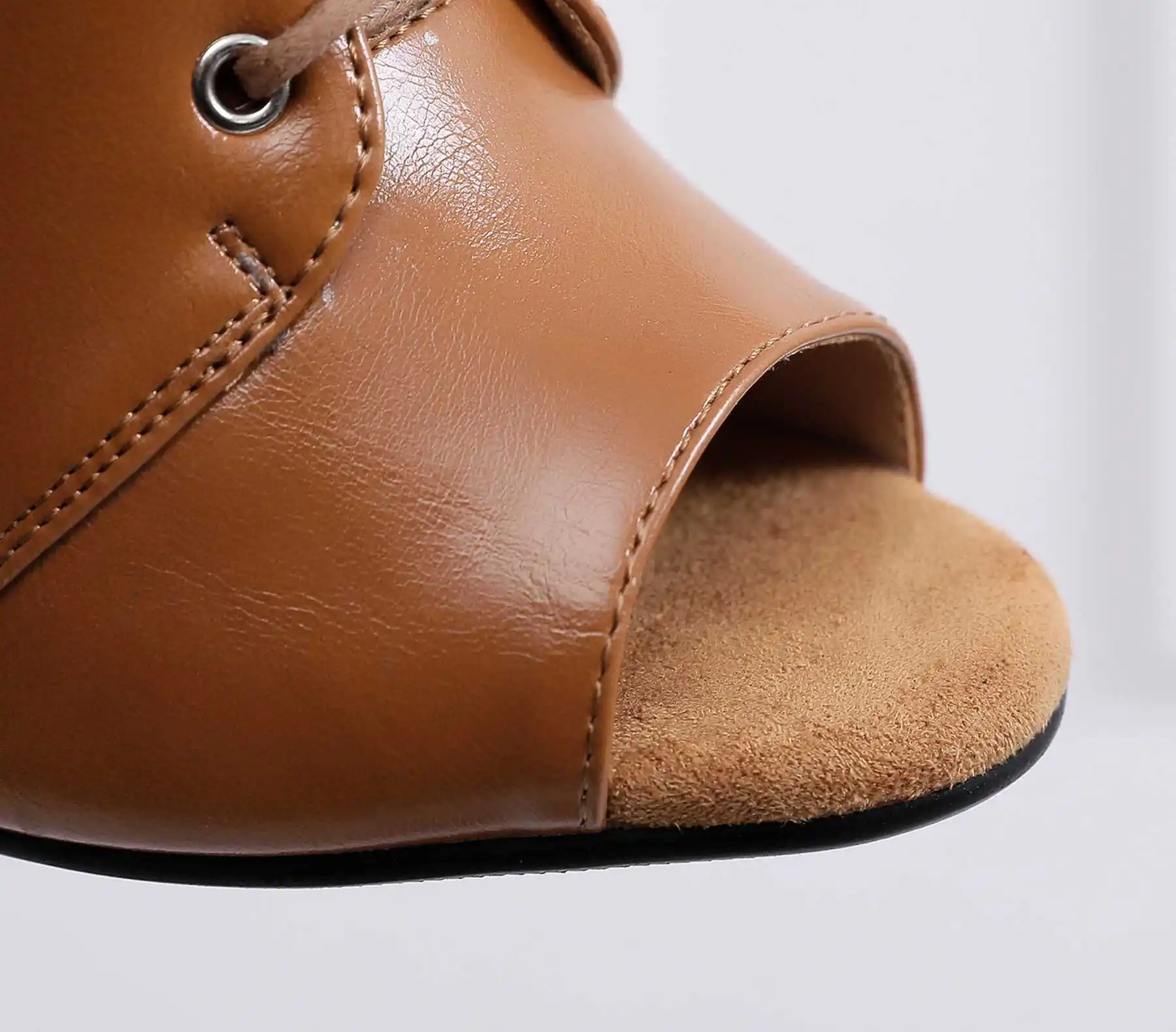 Женские туфли для латиноамериканских танцев черные атласные блестящие из