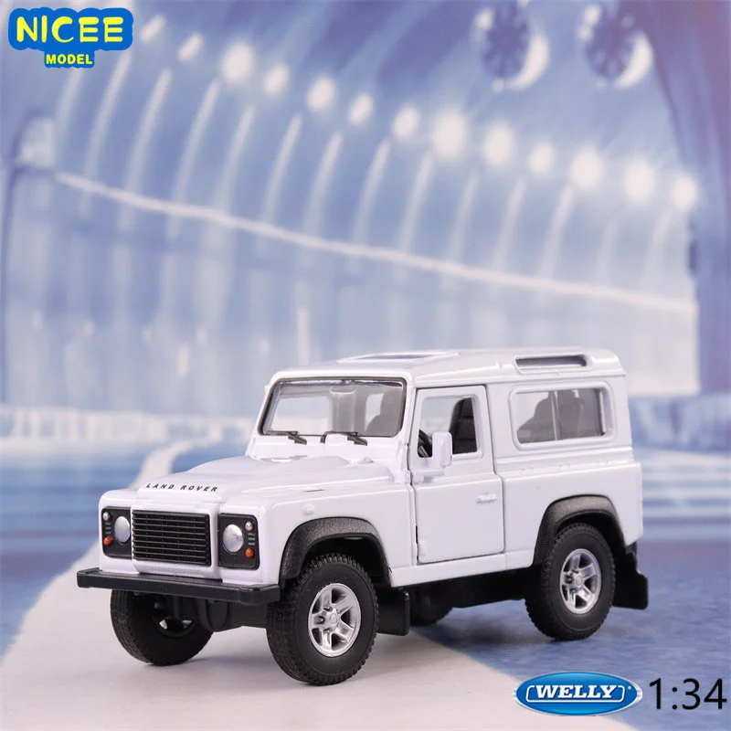 

WELLY 1:34 Land Rover Defender High Simulation Diecast Car Metal Alloy Model Car Children's toys collection gifts B27