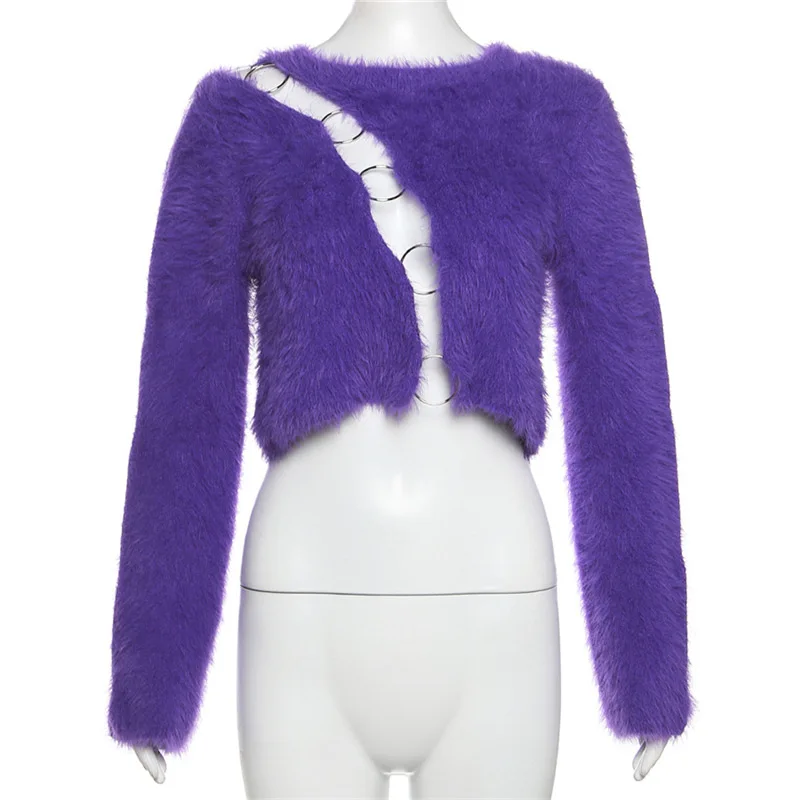 Рисунок 5 - Уличная рубашка Y2k с меховой цепочкой