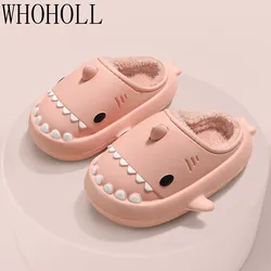 Зимние тапки в форме акулы